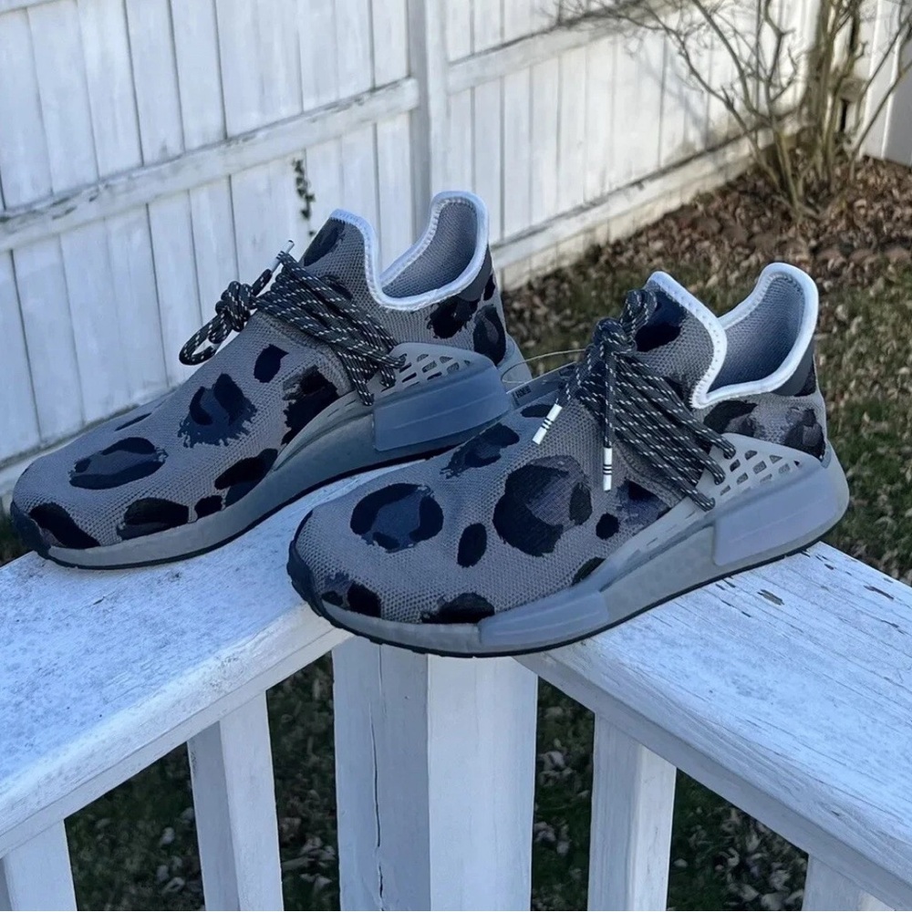 Gray and Black Patterned Sneakers